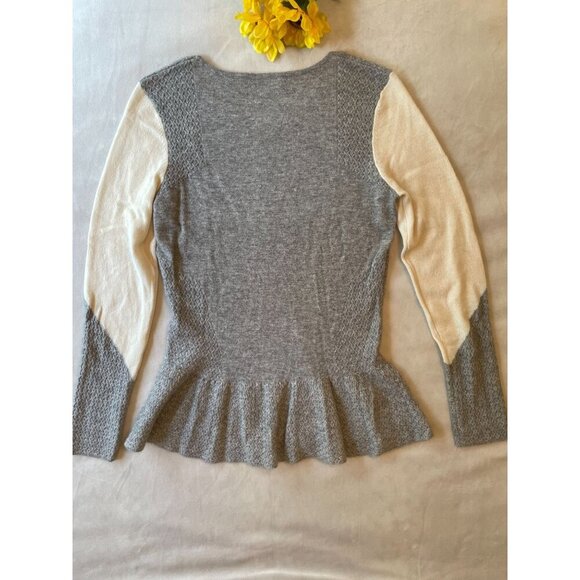 Cashmere Women's Soft Knit Peplum Sweater Gray & Cream Y2K Preppy Academia M - Picture 2 of 8
